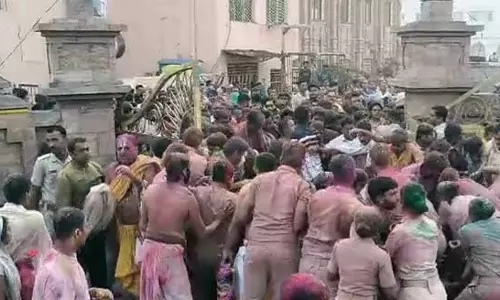 Jagannath मंदिर में डोला पूर्णिमा के दौरान भगदड़ जैसी स्थिति; कई भक्त घायल