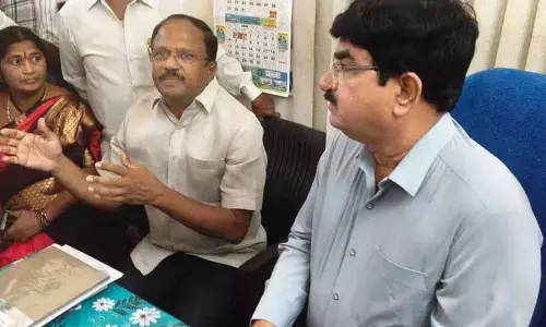 आवारा कुत्तों ने शव को नोचा, Jadcherla hospital के सुपरिटेंडेंट, तीन अन्य सस्पेंड