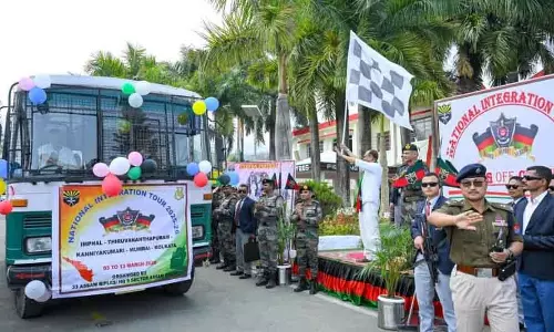 युमनाम खेमचंद सिंह ने Nationalइंटीग्रेशन टूर को हरी झंडी दिखाई