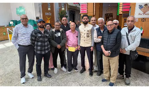 UAE एयरस्पेस बंद के बीच फ्लाइट्स में रुकावट, भारतीय मिशन और एयरलाइन ने उठाए कदम UAE एयरस्पेस बंद के बीच फ्लाइट्स में रुकावट, भारतीय मिशन और एयरलाइन ने उठाए कदम