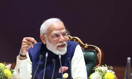 48 घंटे में 8 पश्चिम एशियाई देशों के नेताओं से PM Modi की बातचीत 48 घंटे में 8 पश्चिम एशियाई देशों के नेताओं से PM Modi की बातचीत