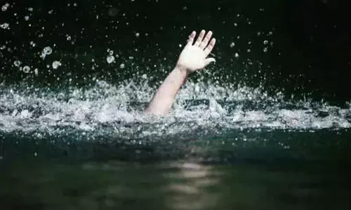 Suraram में तालाब में डूबने से दो किशोरों की मौत Suraram में तालाब में डूबने से दो किशोरों की मौत