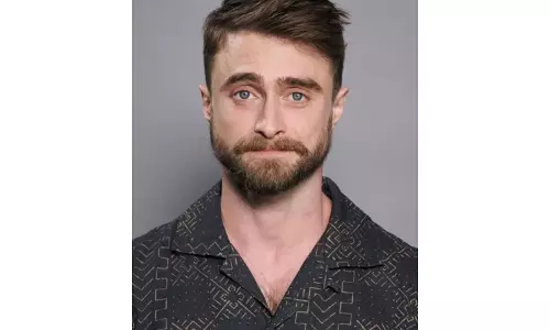 Daniel Radcliffe ने स्मोकिंग और शराब छोड़ने के बाद फिटनेस में आए बदलाव के बारे में बताया Daniel Radcliffe ने स्मोकिंग और शराब छोड़ने के बाद फिटनेस में आए बदलाव के बारे में बताया
