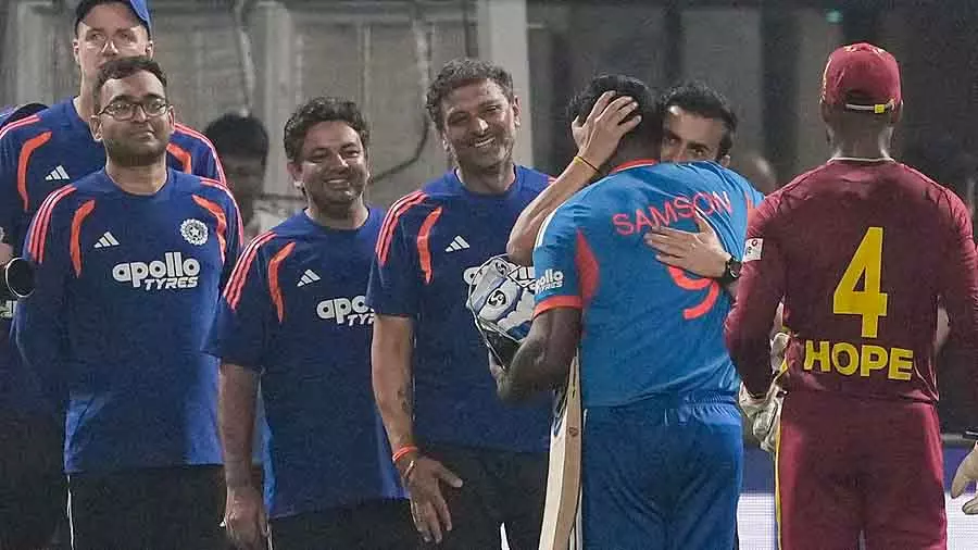 Gautam गंभीर को उम्मीद है कि संजू सैमसन अपनी करियर की सबसे बड़ी पारी को आगे बढ़ाएंगे Gautam गंभीर को उम्मीद है कि संजू सैमसन अपनी करियर की सबसे बड़ी पारी को आगे बढ़ाएंगे