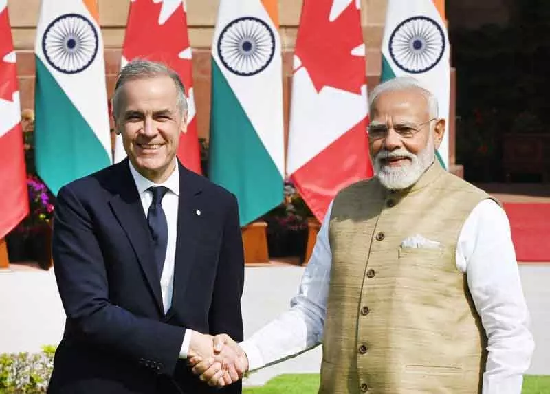 India and Canada ने $2.6 बिलियन यूरेनियम समझौते पर साइन किए, ट्रेड $70 बिलियन तक बढ़ाने का वादा India and Canada ने $2.6 बिलियन यूरेनियम समझौते पर साइन किए, ट्रेड $70 बिलियन तक बढ़ाने का वादा