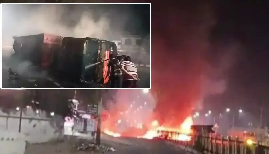 Bharatpur: कोयले से लदे ट्रेलर में आग लगने से ड्राइवर की दर्दनाक मौत Bharatpur: कोयले से लदे ट्रेलर में आग लगने से ड्राइवर की दर्दनाक मौत