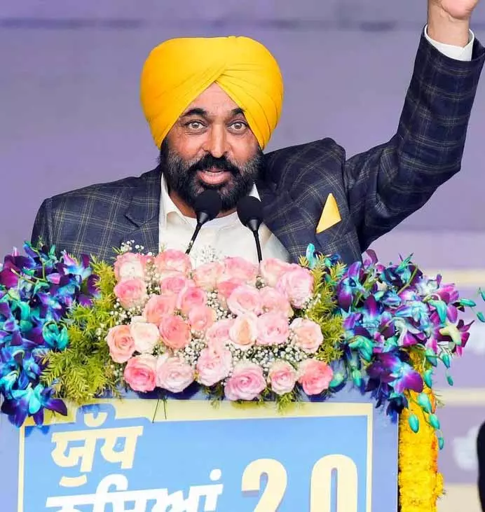 ड्रग्स के खिलाफ अभियान में एक साल में 16.7 करोड़ रुपये जब्त किए गए, 36 हजार FIR दर्ज की गईं ड्रग्स के खिलाफ अभियान में एक साल में 16.7 करोड़ रुपये जब्त किए गए, 36 हजार FIR दर्ज की गईं