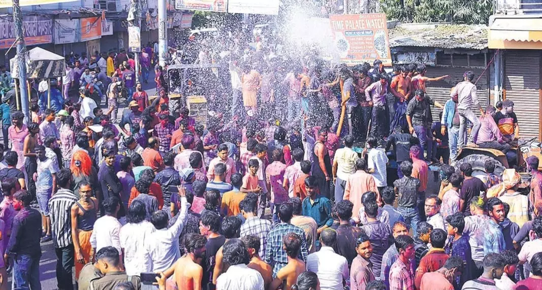 Bareilly: भक्ति और उल्लास में निकली राम बारात Bareilly: भक्ति और उल्लास में निकली राम बारात