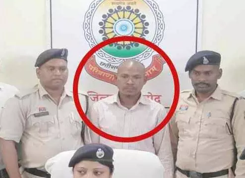 बच्चे दिनभर भूखे थे, पता चलते ही शख्स ने की पत्नी की हत्या बच्चे दिनभर भूखे थे, पता चलते ही शख्स ने की पत्नी की हत्या