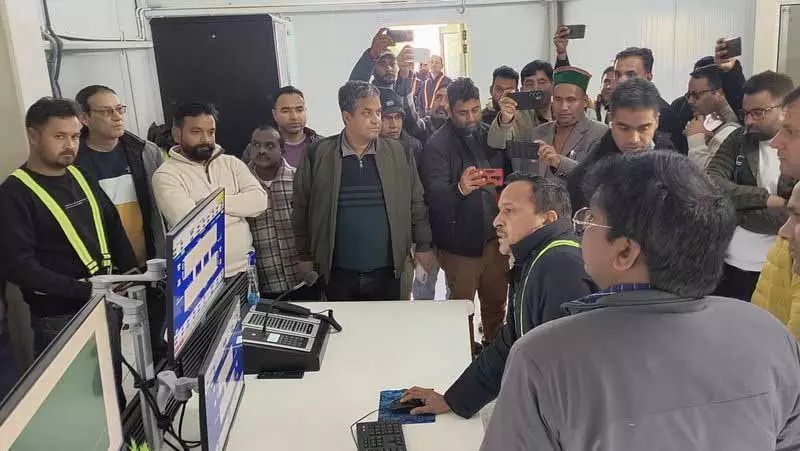 NHAI कीरतपुर-मनाली हाईवे पर CCTV कंट्रोल रूम को पुलिस से जोड़ेगा NHAI कीरतपुर-मनाली हाईवे पर CCTV कंट्रोल रूम को पुलिस से जोड़ेगा