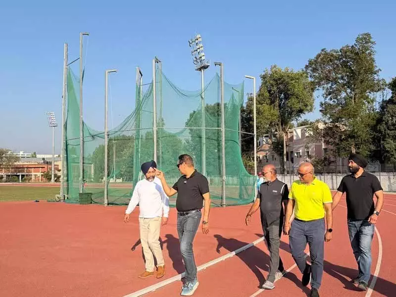 एशियन रिले चैंपियनशिप, प्रतिनिधिमंडल ने Chandigarh में स्पोर्ट्स कॉम्प्लेक्स की सुविधाओं का निरीक्षण किया एशियन रिले चैंपियनशिप, प्रतिनिधिमंडल ने Chandigarh में स्पोर्ट्स कॉम्प्लेक्स की सुविधाओं का निरीक्षण किया