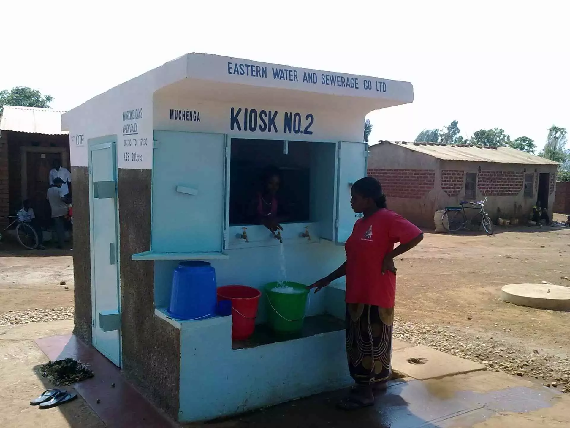गर्मी में बंद हो रहे पानी के kiosks , लोगों को परेशानी गर्मी में बंद हो रहे पानी के kiosks , लोगों को परेशानी