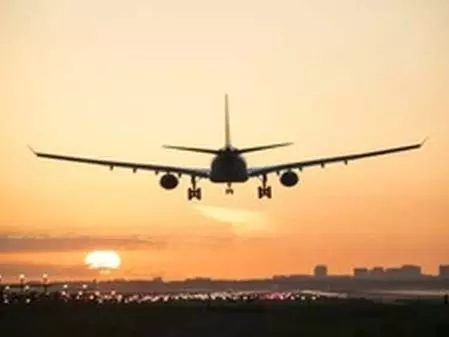 मिडिल ईस्ट के मुश्किल हालातों में फंसे लोगों के लिए राहत, IndiGo ने शुरू कीं उड़ानें मिडिल ईस्ट के मुश्किल हालातों में फंसे लोगों के लिए राहत, IndiGo ने शुरू कीं उड़ानें