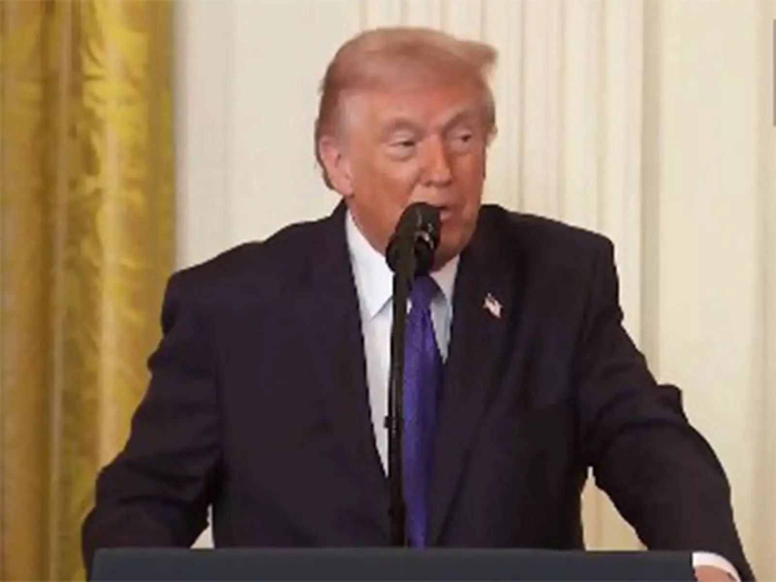 Trump ने कहा कि मिडिल ईस्ट इलाके में तनाव बढ़ने पर ईरान के साथ बातचीत के लिए अब बहुत देर हो चुकी Trump ने कहा कि मिडिल ईस्ट इलाके में तनाव बढ़ने पर ईरान के साथ बातचीत के लिए अब बहुत देर हो चुकी
