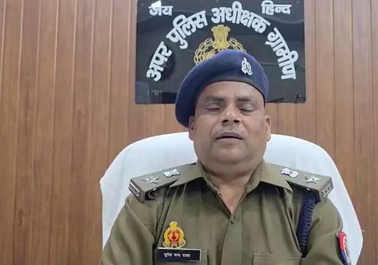 Mathura में ब्रज होली रंगोत्सव: 44 लाख भक्तों ने किया दर्शन और परिक्रमा Mathura में ब्रज होली रंगोत्सव: 44 लाख भक्तों ने किया दर्शन और परिक्रमा