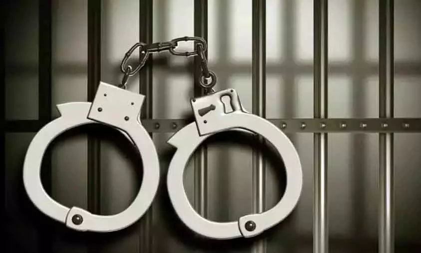 Tirunelveli में नकाबपोश हमले में दो की मौत, छह गिरफ्तार Tirunelveli में नकाबपोश हमले में दो की मौत, छह गिरफ्तार