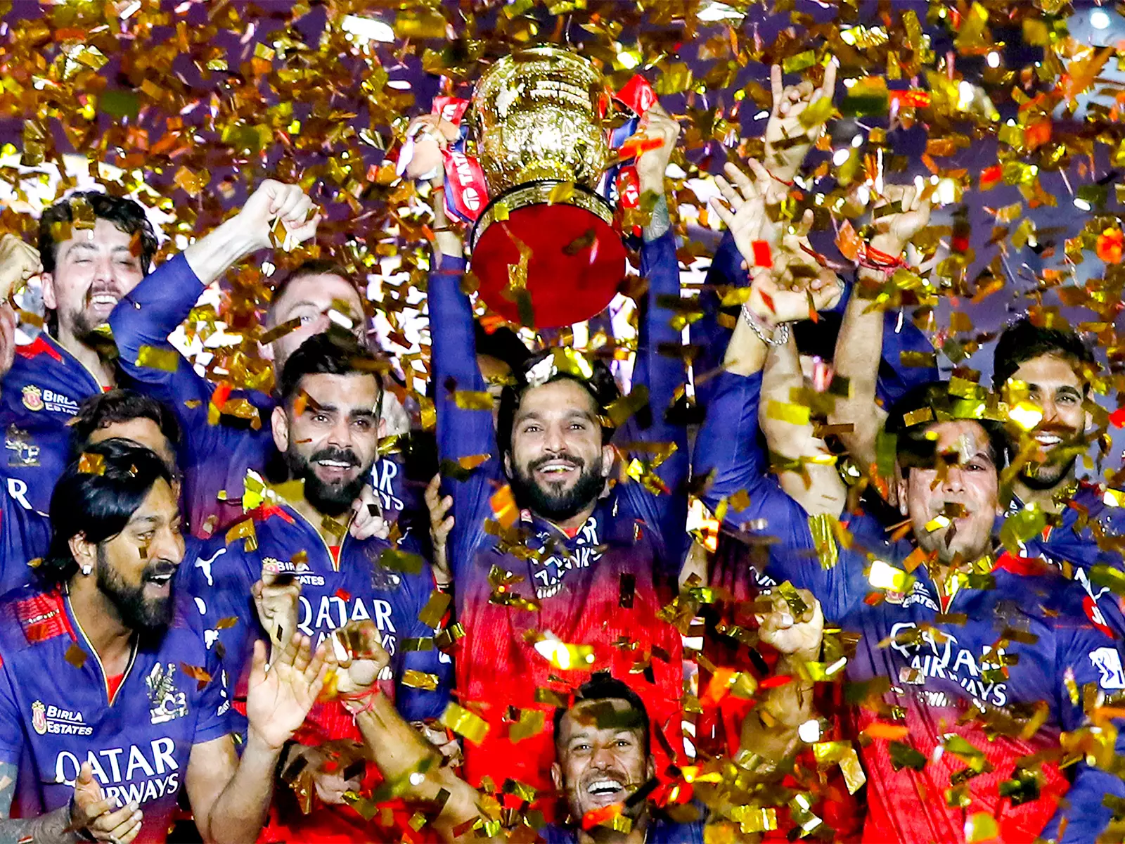 रॉयल चैलेंजर्स बेंगलुरु 2026 IPL सीज़न में पांच घरेलू मैचों की मेज़बानी करेगा रॉयल चैलेंजर्स बेंगलुरु 2026 IPL सीज़न में पांच घरेलू मैचों की मेज़बानी करेगा