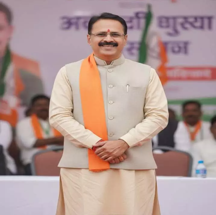 होली का पर्व प्रेम, समरसता और सांस्कृतिक एकता का संदेश देता है: रमेश सिंह ठाकुर होली का पर्व प्रेम, समरसता और सांस्कृतिक एकता का संदेश देता है: रमेश सिंह ठाकुर