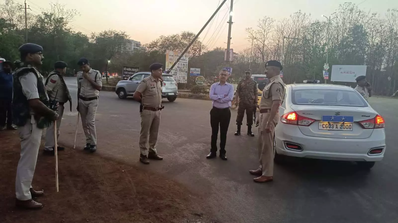 दुर्ग में होली पर कड़ी सुरक्षा व्यवस्था, 900 पुलिसकर्मी तैनात दुर्ग में होली पर कड़ी सुरक्षा व्यवस्था, 900 पुलिसकर्मी तैनात