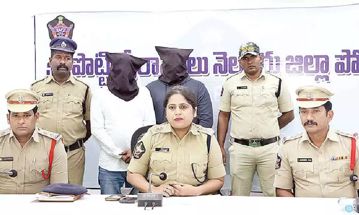 Nellore पुलिस ने इंटरनेशनल क्रिकेट बेटिंग रैकेट का भंडाफोड़ किया