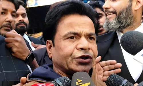 Rajpal Yadav ने सफाई दी, जज के सामने कभी नहीं रोए, दावे को पूरी तरह मनगढ़ंत बताया Rajpal Yadav ने सफाई दी, जज के सामने कभी नहीं रोए, दावे को पूरी तरह मनगढ़ंत बताया
