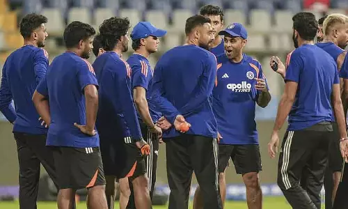 ICC क्रिकेट वर्ल्ड कप 2026: चंद्र ग्रहण की वजह से भारत को ट्रेनिंग में देरी करनी पड़ी ICC क्रिकेट वर्ल्ड कप 2026: चंद्र ग्रहण की वजह से भारत को ट्रेनिंग में देरी करनी पड़ी