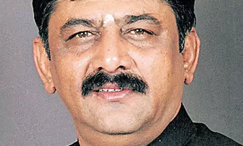 अलमट्टी बांध: केंद्र सरकार को दखल देना चाहिए – DKSH