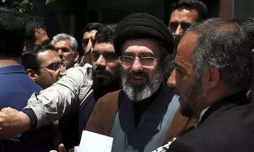 US-Iran dispute मोजतबा खामेनेई ईरान के सुप्रीम लीडर, इज़राइल ने उत्तराधिकारी को हत्या का टारगेट बताया US-Iran dispute मोजतबा खामेनेई ईरान के सुप्रीम लीडर, इज़राइल ने उत्तराधिकारी को हत्या का टारगेट बताया