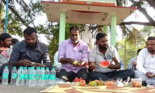 Kolar : ग्रहण के दौरान भोजन करने से अज्ञानता से मुक्ति मिलती है Kolar : ग्रहण के दौरान भोजन करने से अज्ञानता से मुक्ति मिलती है