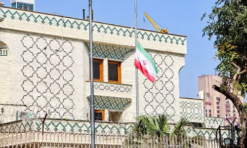Iran दूतावास ने अयातुल्ला खामेनेई के लिए शोक पुस्तिका खोली