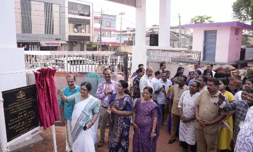 Kerala : स्टेट हाईवे पर पुलिया खतरे में Kerala : स्टेट हाईवे पर पुलिया खतरे में