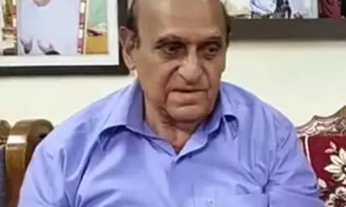 Himachal: रिटायर्ड इंजीनियर सुदर्शन भाटिया ने साहित्यिक इतिहास रचा, 810 हाथ से लिखी किताबें लिखीं Himachal: रिटायर्ड इंजीनियर सुदर्शन भाटिया ने साहित्यिक इतिहास रचा, 810 हाथ से लिखी किताबें लिखीं