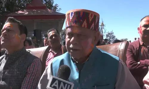 होली पर समानता का संदेश, PM मिडिल ईस्ट से भारतीयों की सुरक्षित वापसी सुनिश्चित: HP गवर्नर