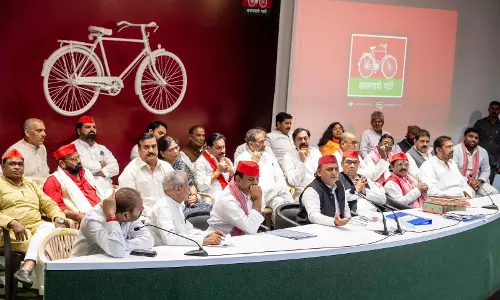 Etawah: समाजवादी नेता ने भाईचारे और सौहार्द पर दिया जोर
