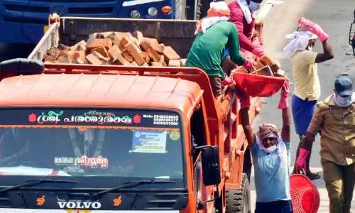 Pongala के कुछ ही घंटों में राजधानी स्वच्छ शहर बन गई Pongala के कुछ ही घंटों में राजधानी स्वच्छ शहर बन गई