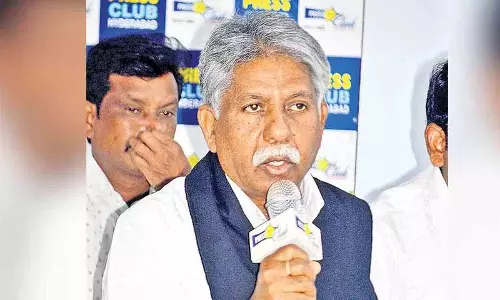 MRPS ने मडिगा समुदाय के लिए राज्यसभा सीट की मांग को लेकर हड़ताल की MRPS ने मडिगा समुदाय के लिए राज्यसभा सीट की मांग को लेकर हड़ताल की