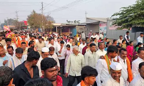 Mahalingapura : कंबी मल्लया श्रीशैल के लिए रवाना हुए Mahalingapura : कंबी मल्लया श्रीशैल के लिए रवाना हुए