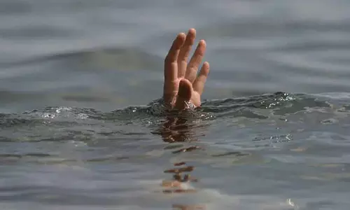 Odisha में होली के बाद नहाने के दौरान बैंकर समेत तीन लोग डूबे