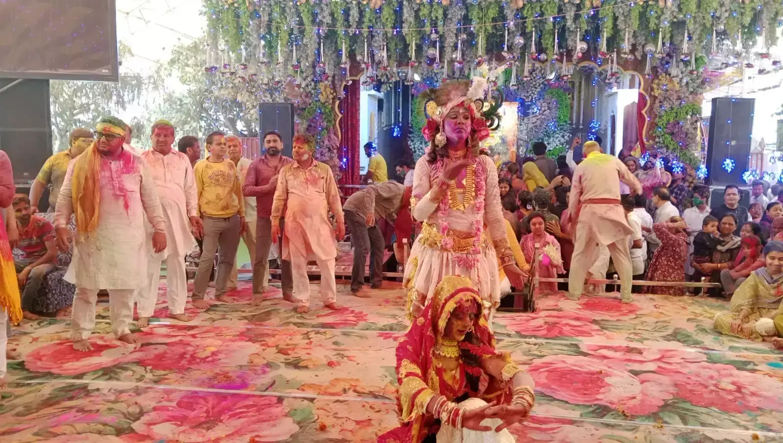 Sirsa: जिले में सौहार्दपूर्ण माहौल में मनी धुलंडी Sirsa: जिले में सौहार्दपूर्ण माहौल में मनी धुलंडी