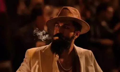 Toxic टली, क्लैश टला Toxic टली, क्लैश टला