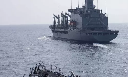 IRGC का होर्मुज जलडमरूमध्य पर दावा, जहाजों को चेतावनी