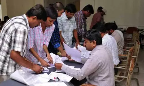 Telangana में फीस रीइंबर्समेंट स्कीम खतरे में