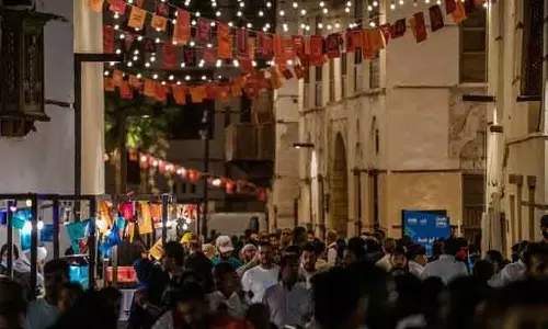 रमज़ान में Saudi Arabia बन गया विदेशी कर्मचारियों और निवासियों का दूसरा घर रमज़ान में Saudi Arabia बन गया विदेशी कर्मचारियों और निवासियों का दूसरा घर