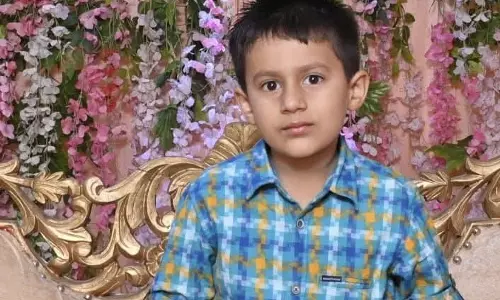 Jhajjar: संदिग्ध हालात में बच्चा लापता, तलाश में जुटी पुलिस Jhajjar: संदिग्ध हालात में बच्चा लापता, तलाश में जुटी पुलिस