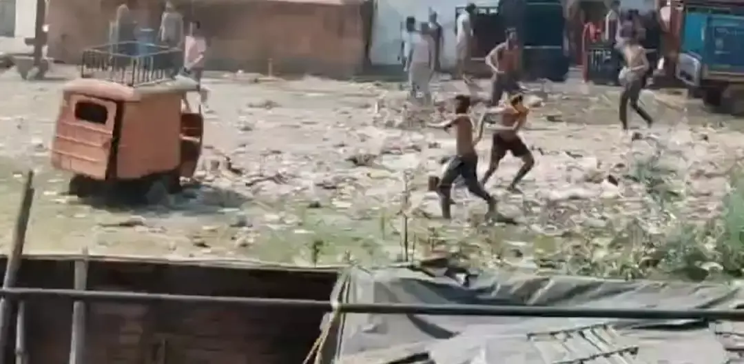 Asansol: फायरिंग और धमाकों से कुल्टी में तनाव