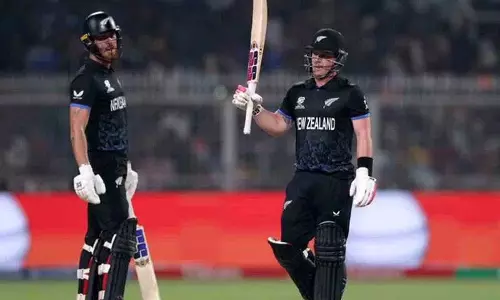 न्यूजीलैंड के ओपनर्स ने Power Play में 84 रन बनाए न्यूजीलैंड के ओपनर्स ने Power Play में 84 रन बनाए