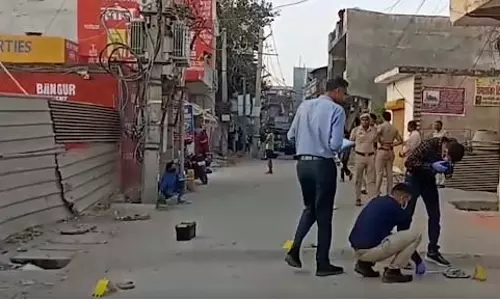 होली के रंग में बदला खून का रंग, 20 वर्षीय युवक पर चाकू से हमला