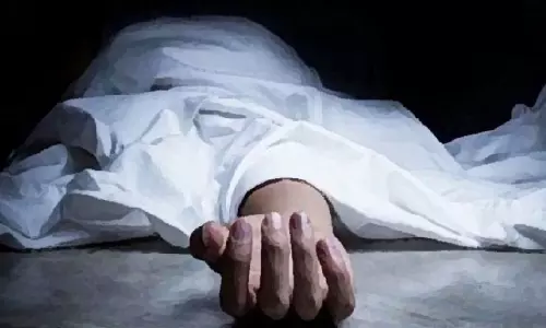 Ramban: संदिग्ध परिस्थिति में युवती की मौत, पुलिस जांच में जुटी Ramban: संदिग्ध परिस्थिति में युवती की मौत, पुलिस जांच में जुटी