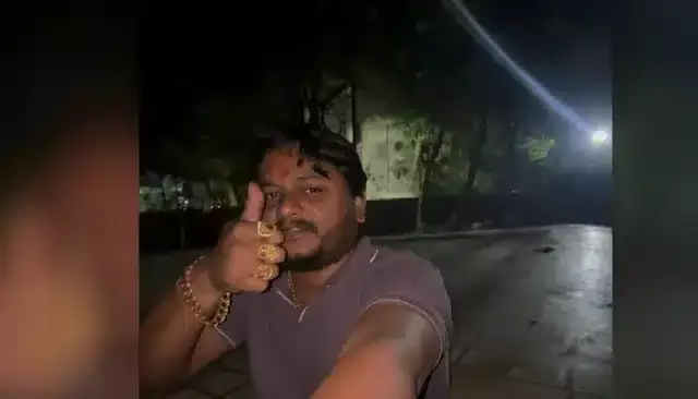 Odia YouTuber पर जानलेवा हमला, सोशल मीडिया पर वीडियो चर्चा में Odia YouTuber पर जानलेवा हमला, सोशल मीडिया पर वीडियो चर्चा में