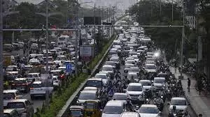 Consulate road बंद होने से फाइनेंशियल डिस्ट्रिक्ट में ट्रैफिक लोड बढ़ गया Consulate road बंद होने से फाइनेंशियल डिस्ट्रिक्ट में ट्रैफिक लोड बढ़ गया